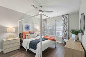 Spacious bedroom